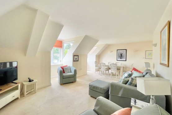 Images for Claremont Place, Claygate EAID:MatthewPierce BID:Matthew Pierce