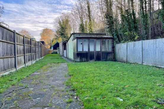 Images for Claygate Lane, Thames Ditton EAID:MatthewPierce BID:Matthew Pierce